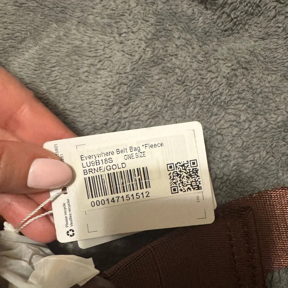 Lululemon Chocolate Fleece Crossbody Bag - Picture 3 of 3